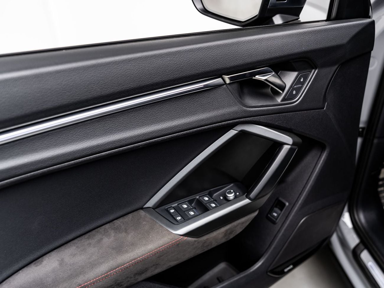 Audi RSQ3 Sportback TFSI quattro 2.5L The BEST Ramadan Offer in the UAE - Limited Time Only, 2027 Audi Warrant