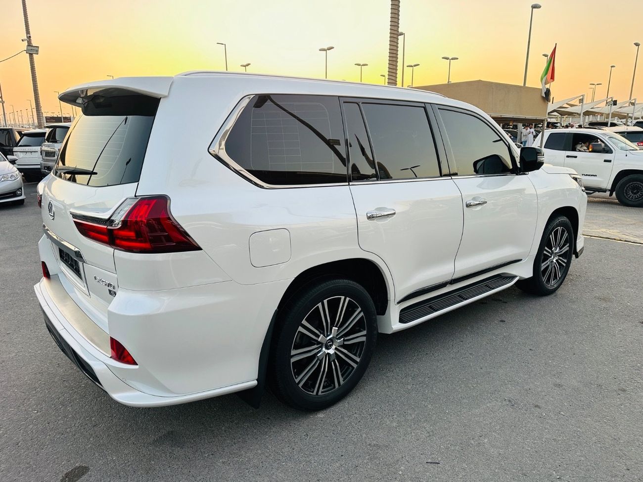 Lexus LX 570