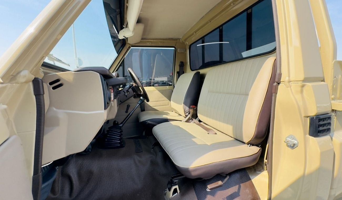 Toyota Land Cruiser Pick Up SINGLE CABIN | BULL BAR WITH LED LIGHTS | RHD | 1985 | (MT) | 4WD | 4.0L PETROL ENGINE