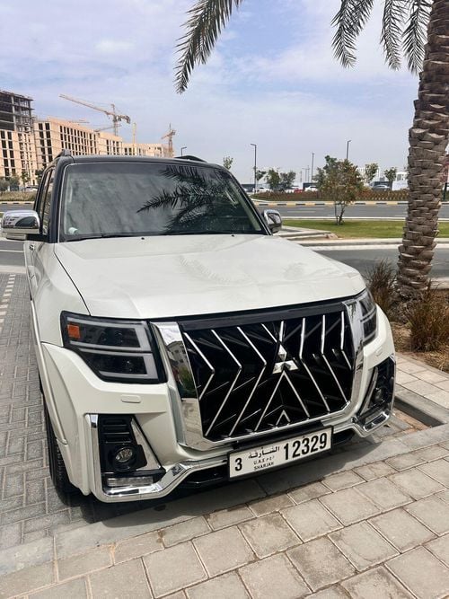 ميتسوبيشي باجيرو