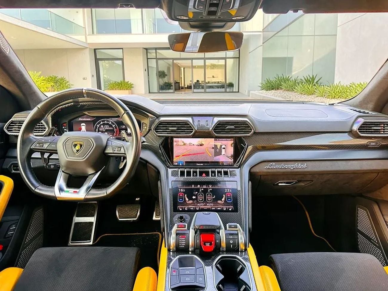 Lamborghini Urus AED 12,800 P.M. | 0% DP | LAMBORGHINI URUS | UNDER WARRANTY TILL FEB 2027 | GCC