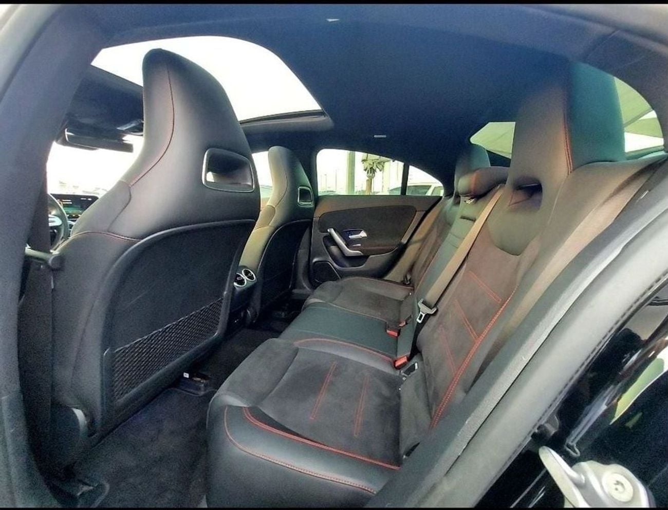 Mercedes Benz CLA250 PREMIUM PLUS 2.0L