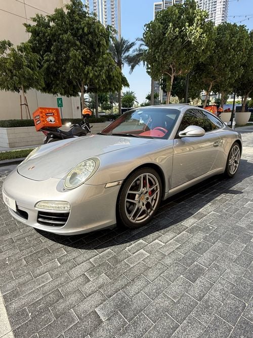 Porsche 911 CARRERA S
