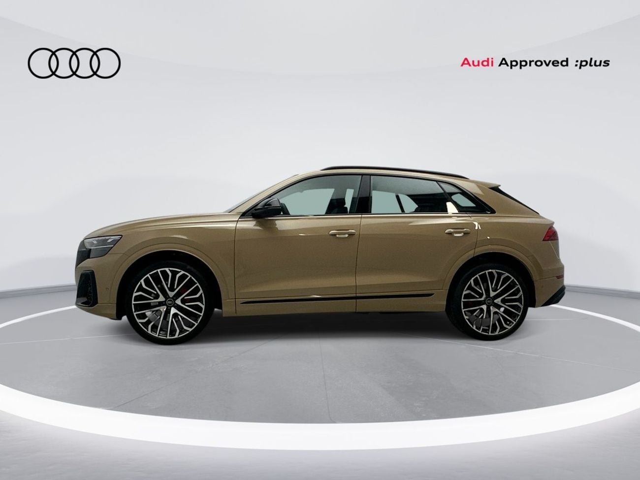 أودي Q8 55 TFSI quattro (340 HP) Luxury (Ref# 020191)