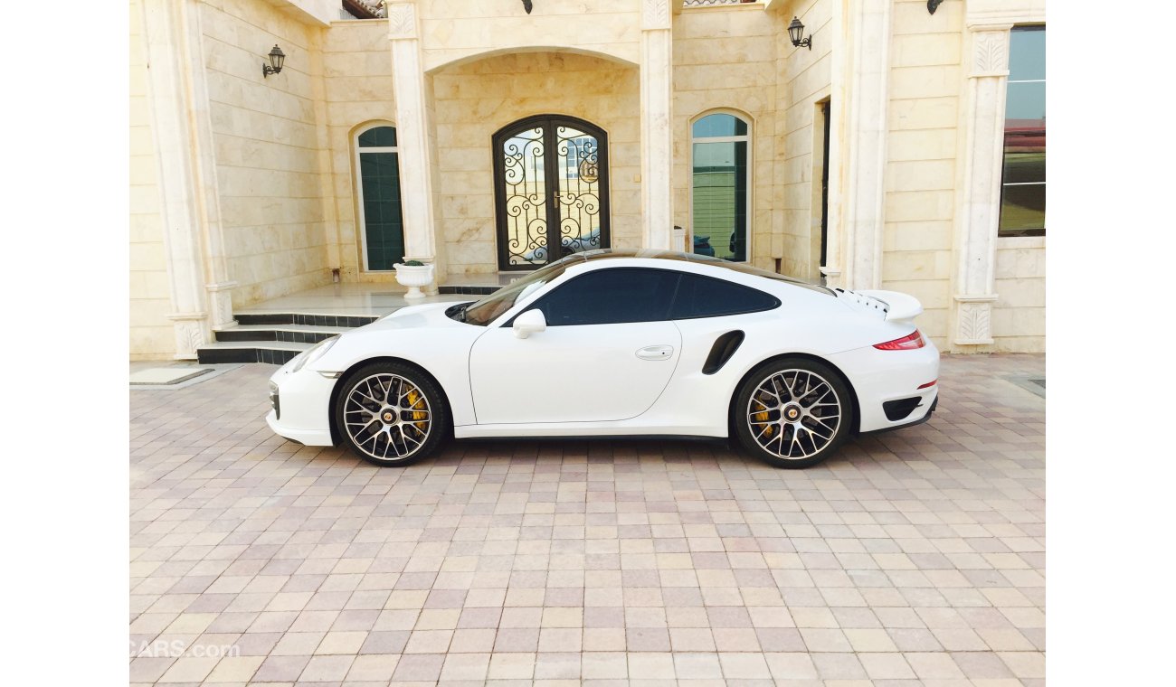 Porsche 911 Turbo S