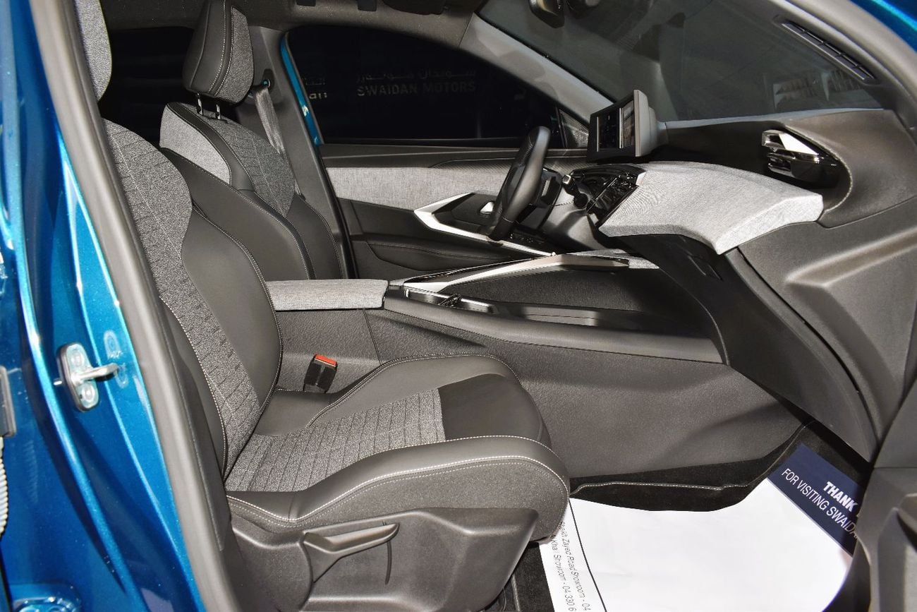 Peugeot 3008 ALLURE FROM AED 1,299 PM. MANUFACTURER WARRANTY INCLUDED!