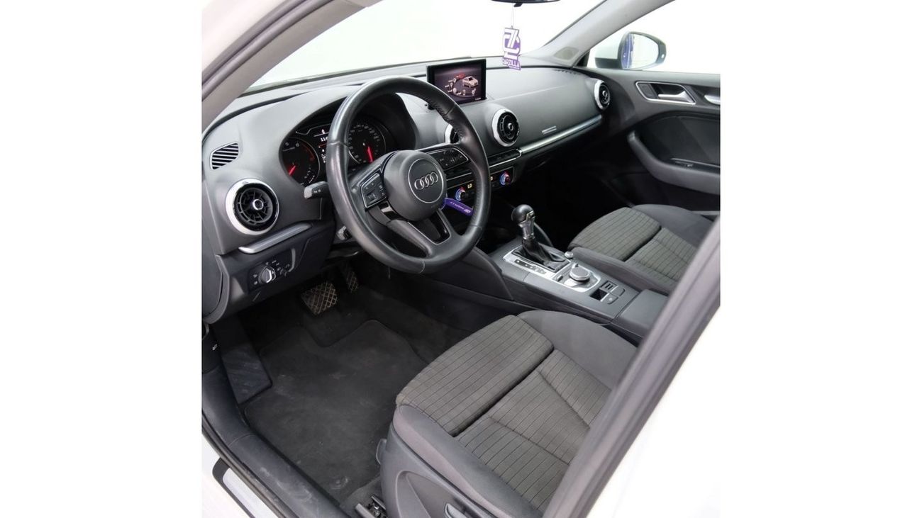 أودي A3 30 TFSI سبورت