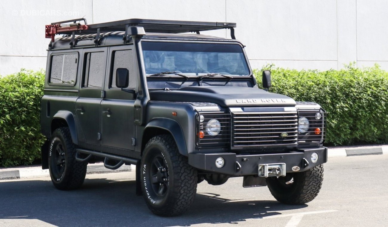 Land Rover Defender / Manual transmission - Diesel / GCC Specifications