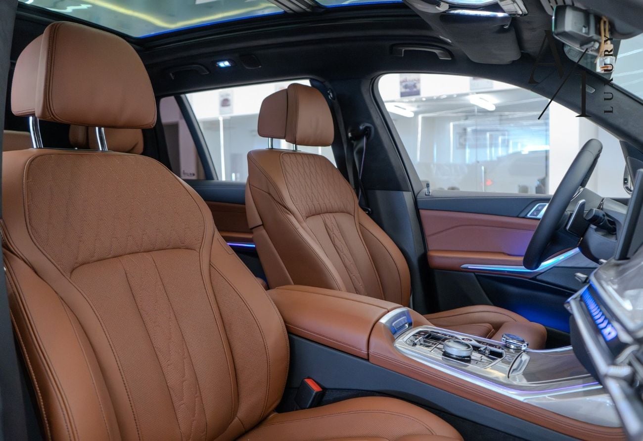 BMW X7 XDRIVE40I DESIGN PURE EXCELLENCE 2025 Bmw X7, xDrive40i, With 5 Years Warranty & Service Contract, F