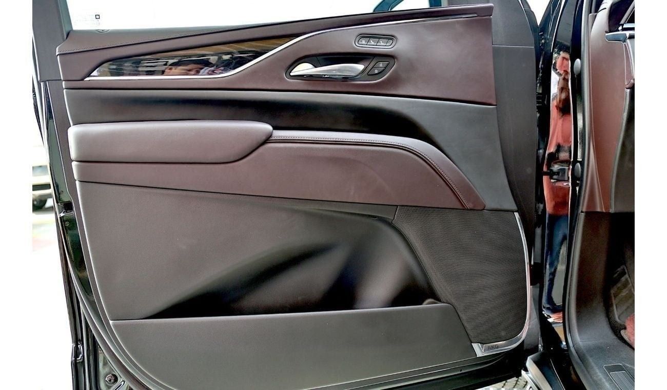 Cadillac Escalade Escalade-V 6.2L 2023 V 682hp Supercharged