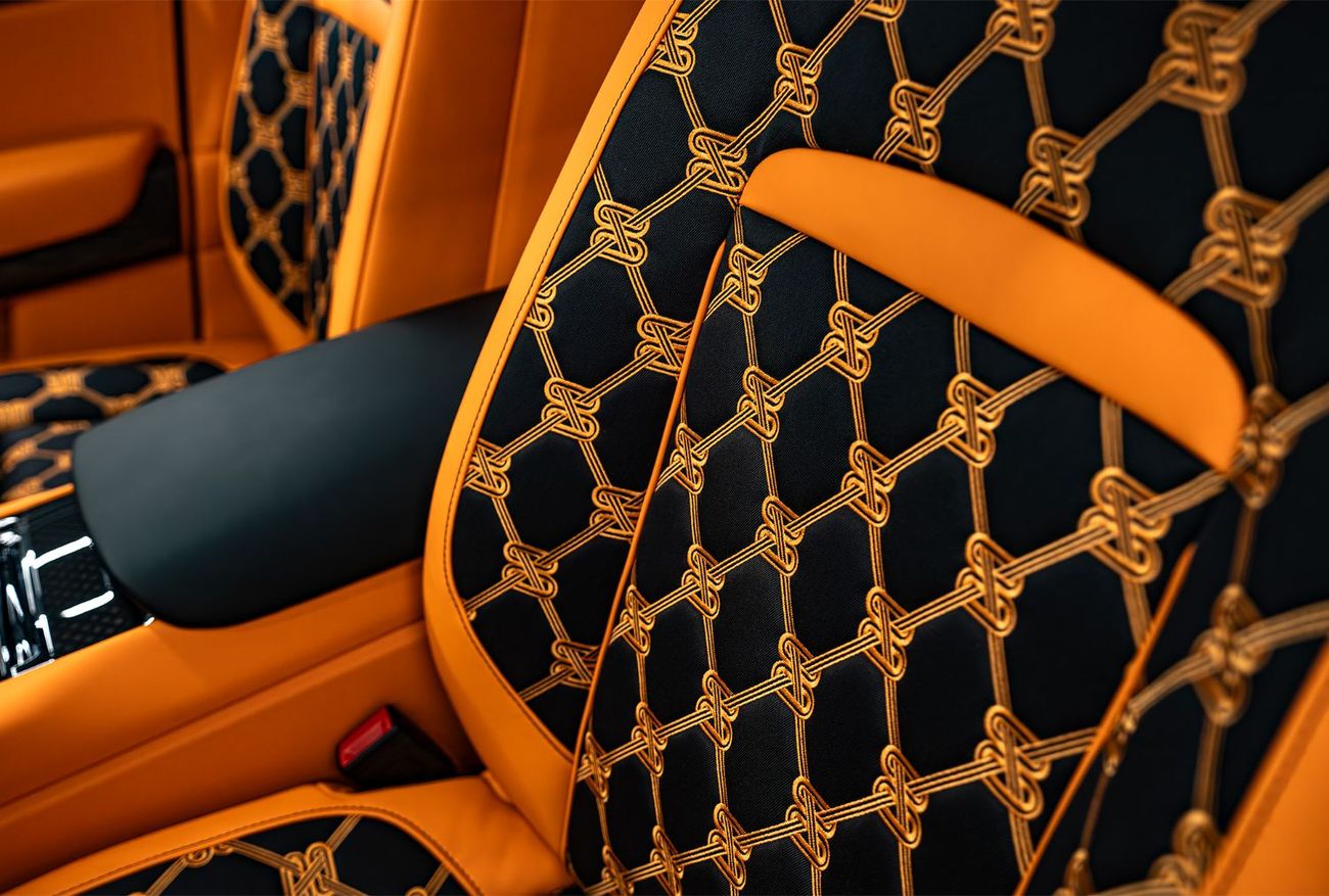 رولز رويس كولينان رولز رويس كولينان بلاك بادج 2026