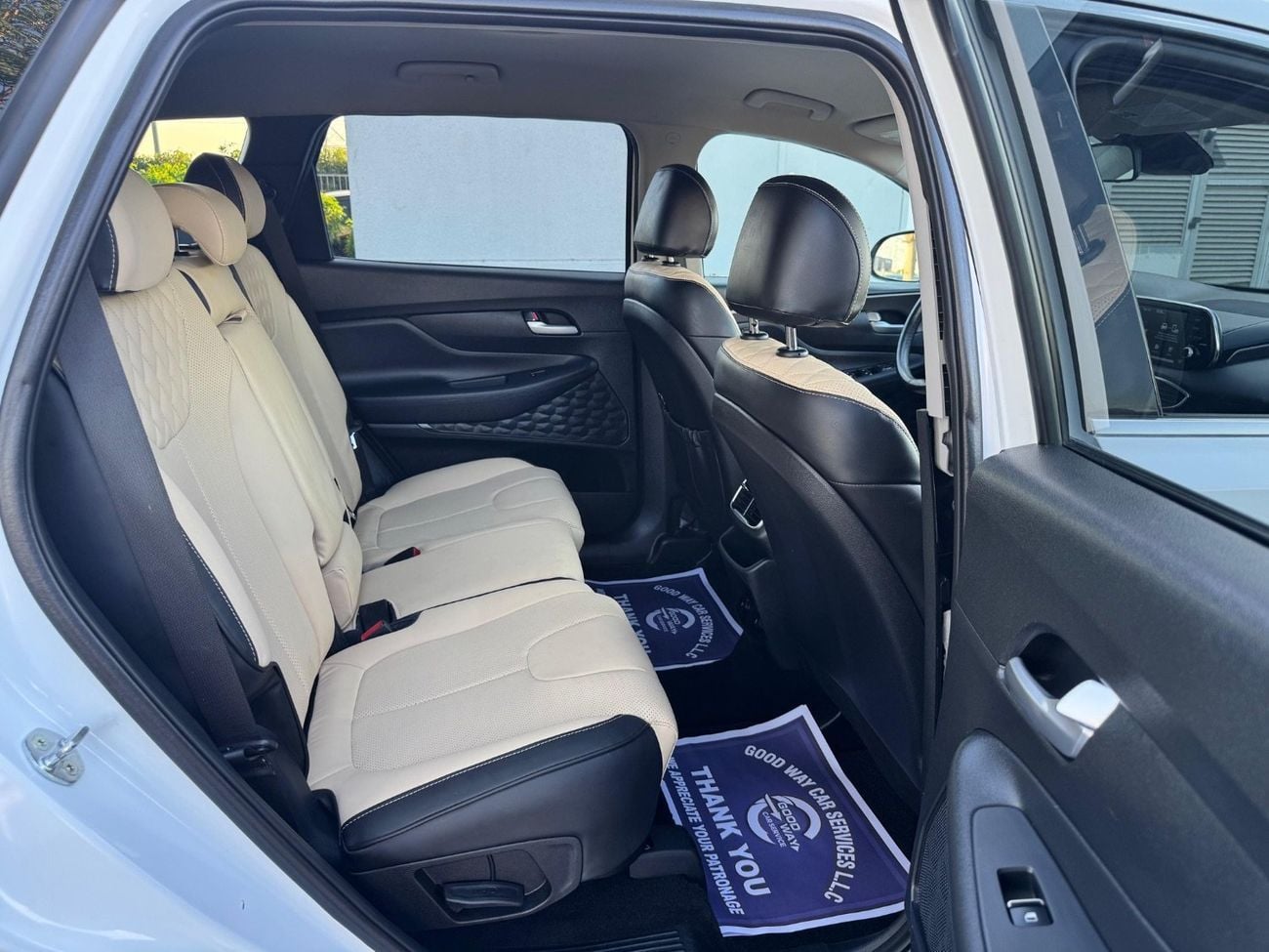 Hyundai Santa Fe STD (NON GCC) 2019 2.4/V4 LEATHER SEATS CANADA SPEC