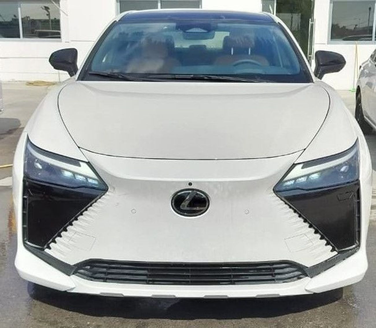 Lexus RZ 450e LEXUS RZ 450e FULLY ELECTRIC CAR