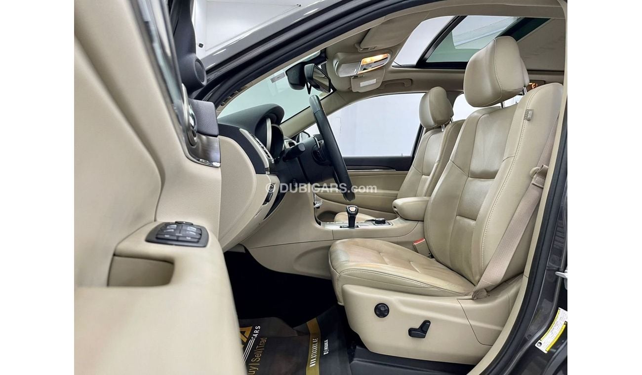 Jeep Grand Cherokee 2015 Jeep Grand Cherokee Limited 4x4, Full Service History, Warranty, GCC