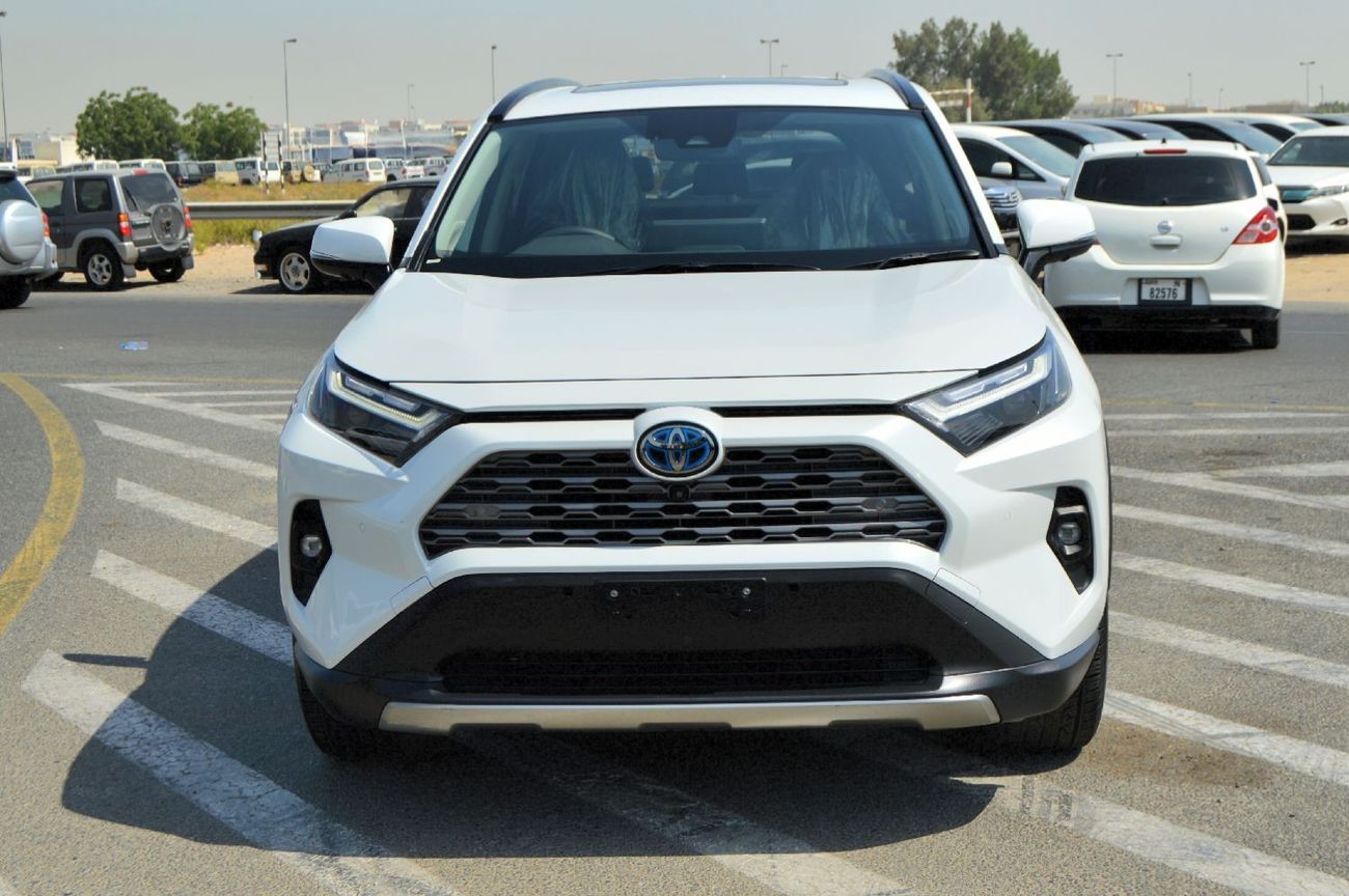 Toyota RAV4 2.5L Hybrid/ Petrol Full option