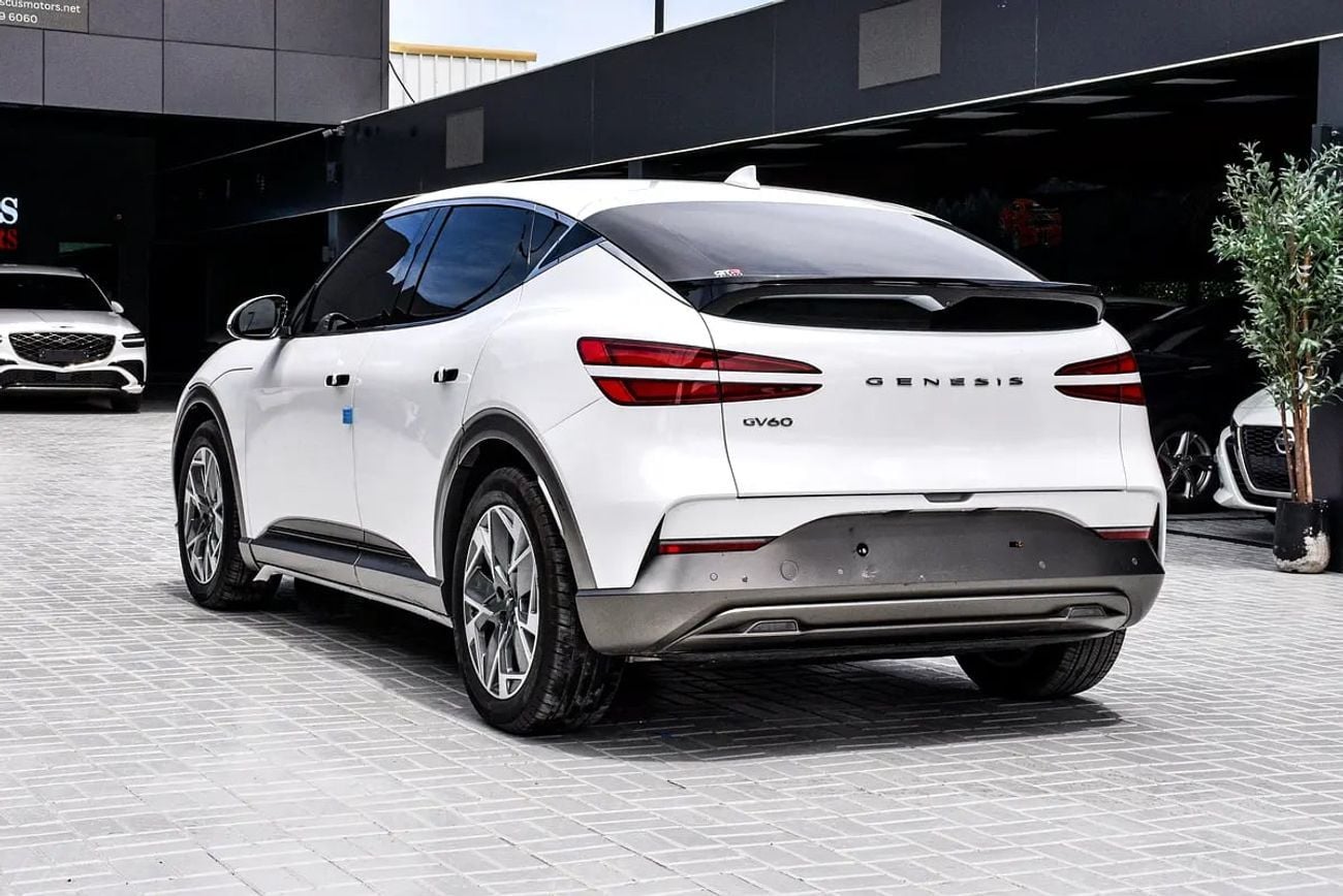جينيسس GV60 Electric | Korean Specs | Clean Title | 26K KM | White | جينسس كهرباء وا