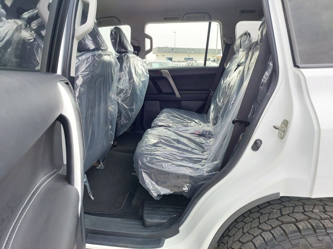 Toyota Land Cruiser TOYOTA LAND CRUISER PRADO SUV RHD 2016 MODEL 2.8 L DIESEL AUTOMATIC(PM18328)