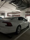 Volvo S90 MOMENTUM