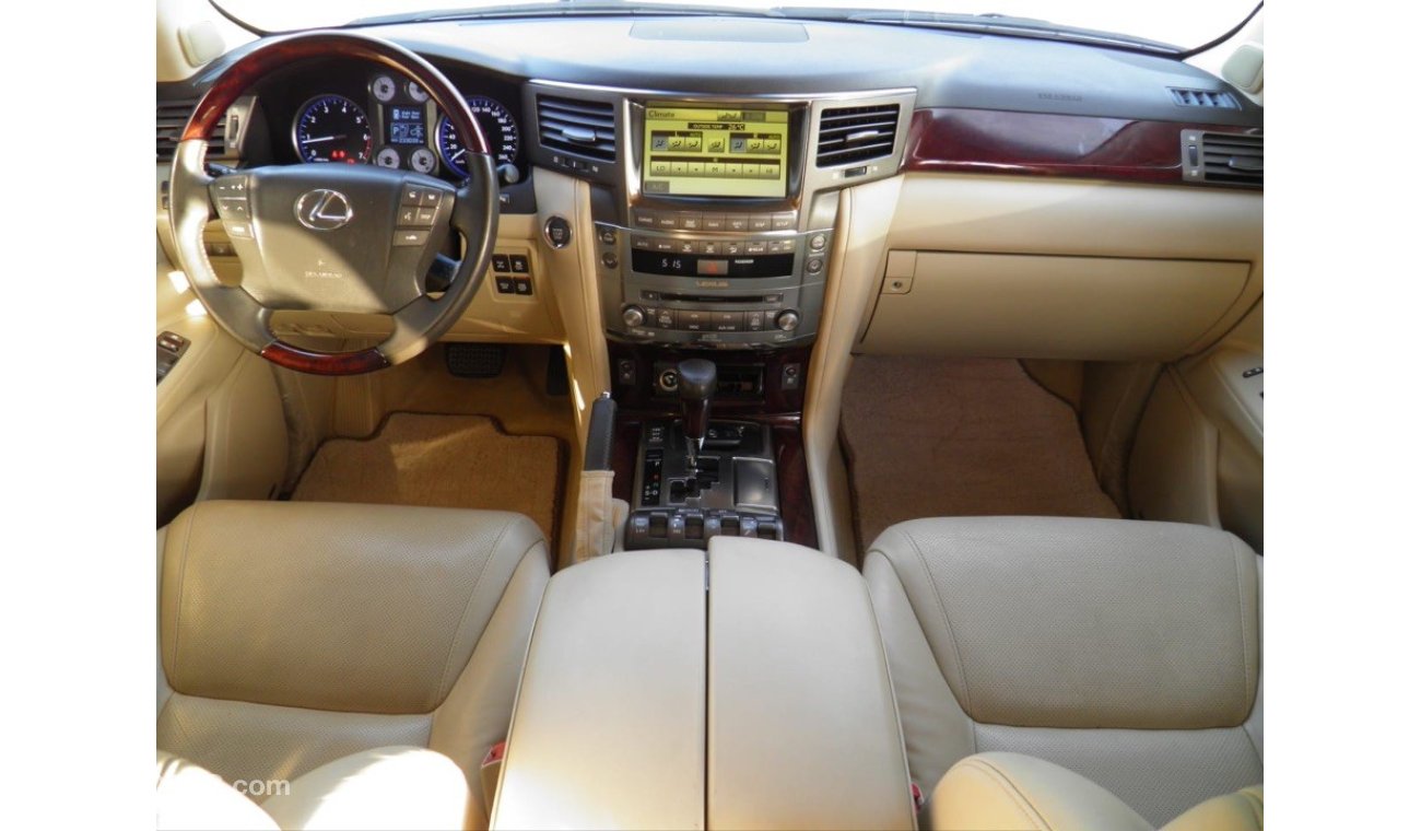 Lexus LX570 2011 GCC