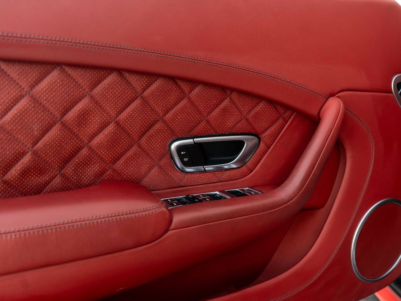 بنتلي كونتيننتال جي تي MULLINER