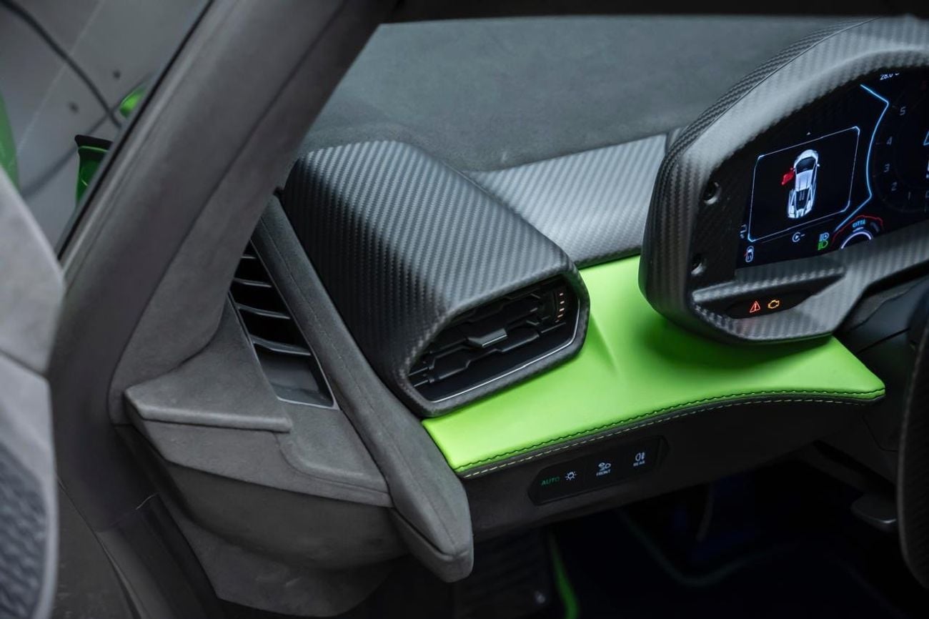 Lamborghini Revuelto 6.5L V12 Hybrid