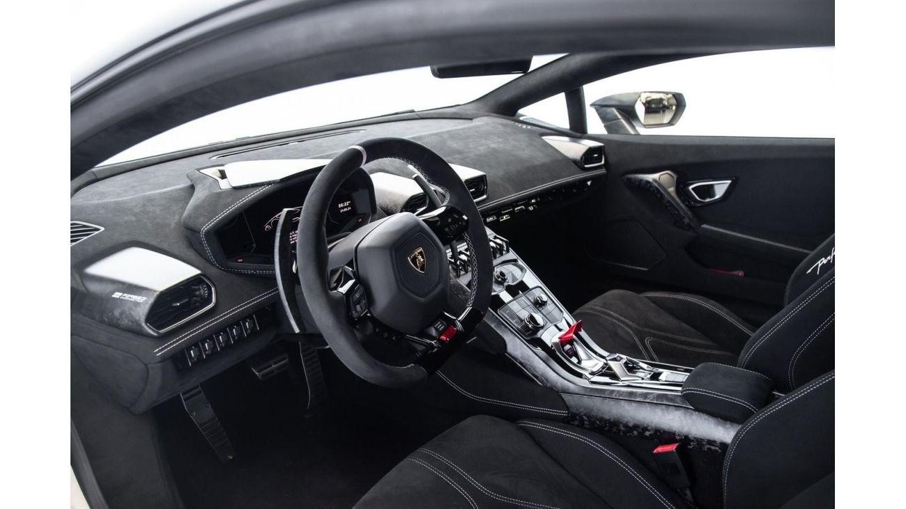 Lamborghini Huracan LP640-4 Performante