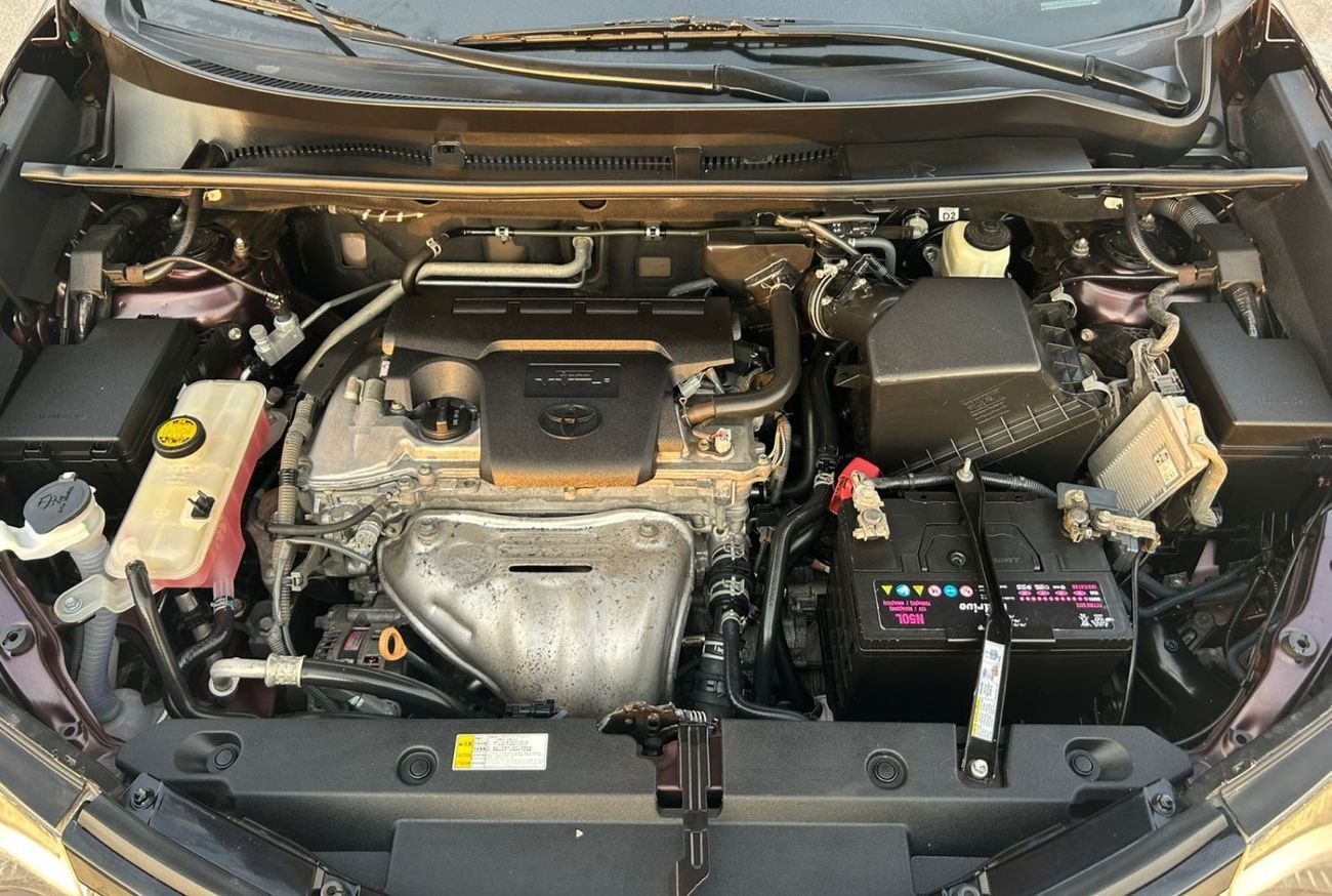 Toyota RAV4 2017 Toyota Rav4 Full Option XLE 2.5L V4 - Front / Back Sensors & Radar - Auto Trunk Push Start -