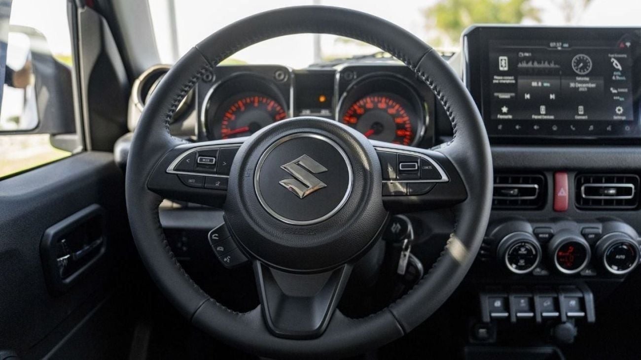 سوزوكي جيمني 1.5L GLX (A/T)