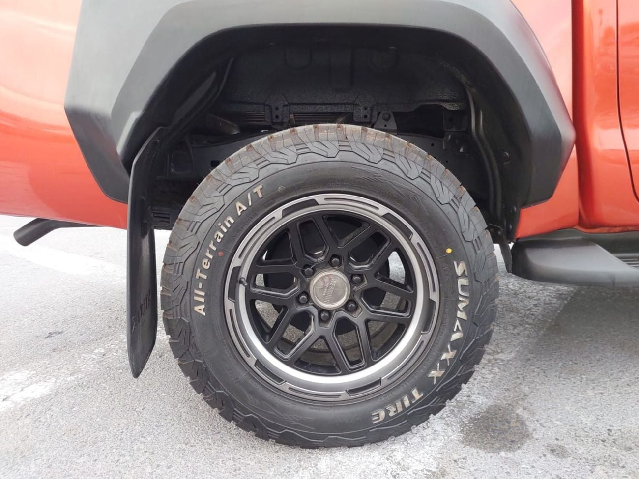 Toyota Hilux TOYOTA HILUX PICKUP RHD 2022 MODEL 2.8 L DIESEL AUTOMATIC(PM18048)