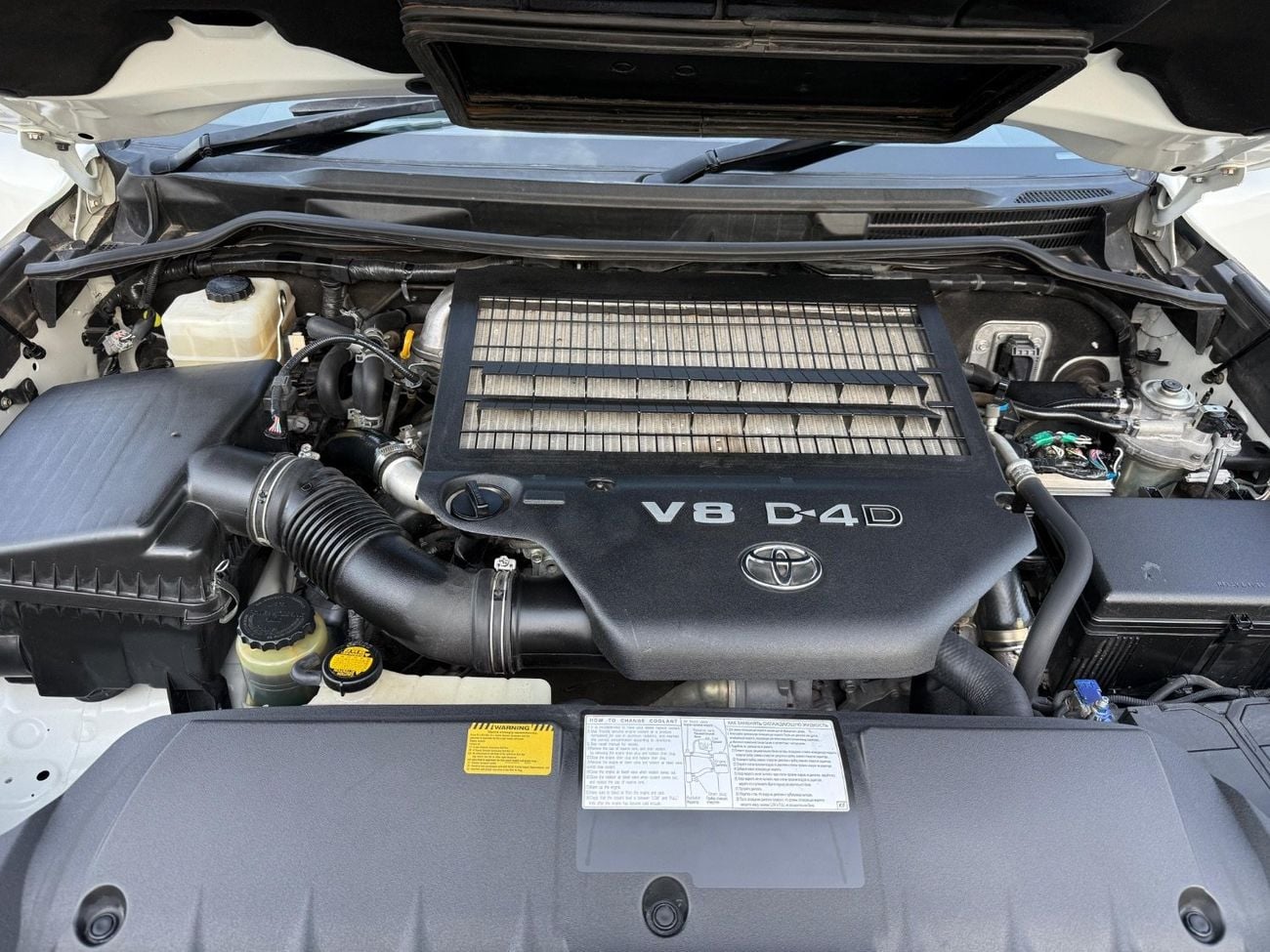 Toyota Land Cruiser Sahara