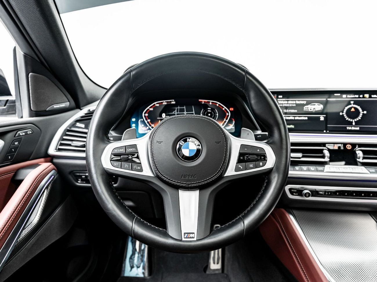 BMW X6 40i M Sport 3.0L 2023 BMW X6 xDrive40i, 2028 BMW Warranty + Service Contract, Low KMs, GCC