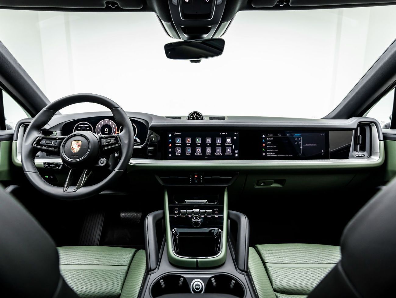 Porsche Cayenne Base Coupe 2025 Porsche Cayenne Coupe, March 2027 Porsche Warranty, Low KMs, GCC