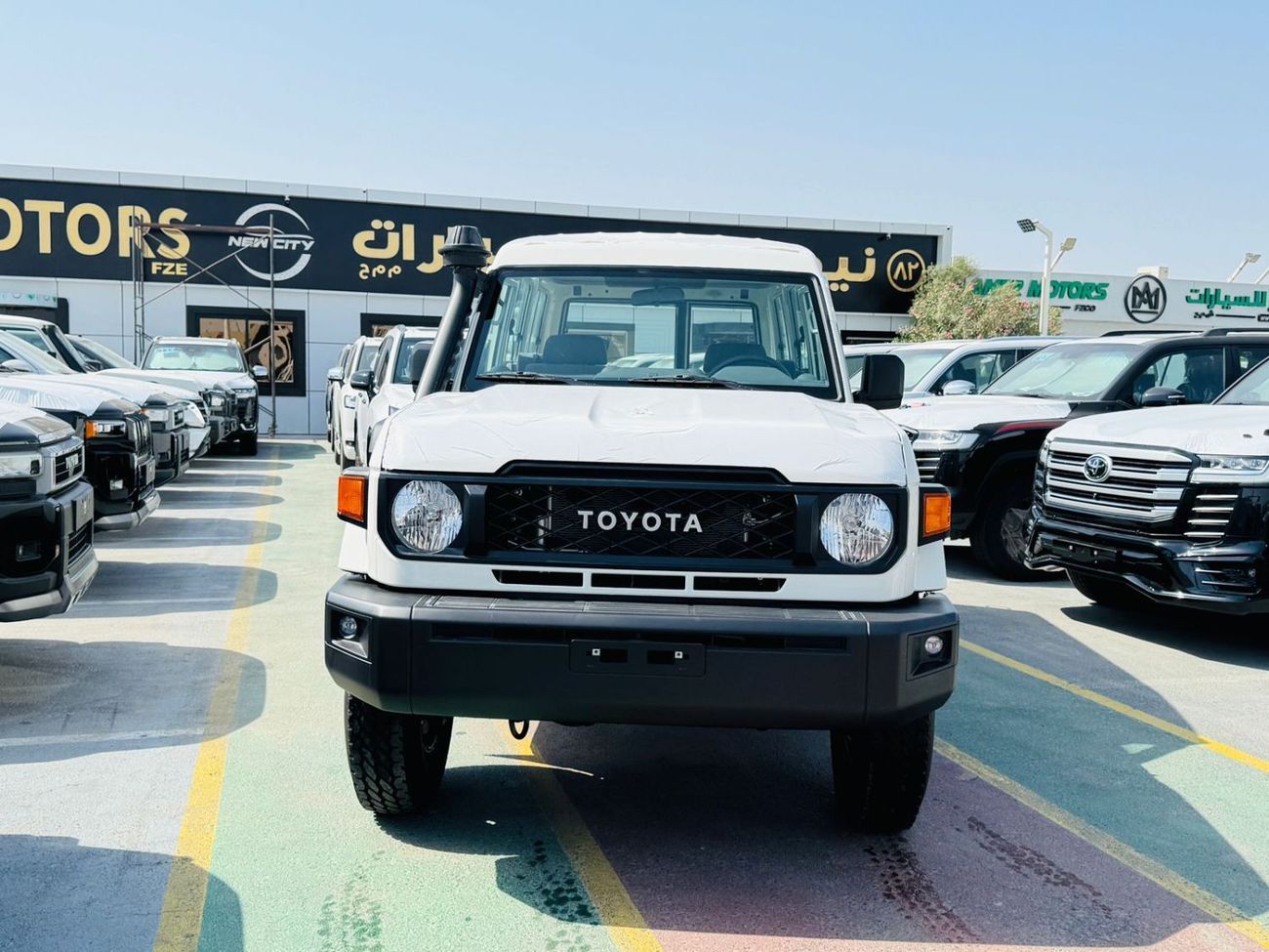 Toyota Land Cruiser TOYOTA LC78 3DOOR 4.0L PTR GCC A/T B/O WHITE 2025