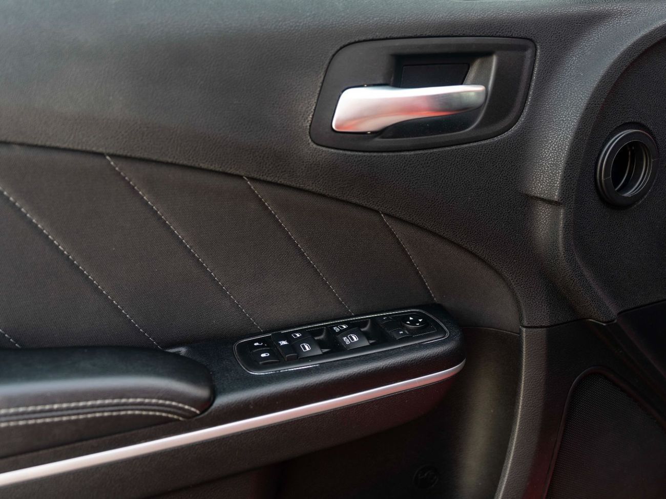 Dodge Charger R/T Road Track 5.7L