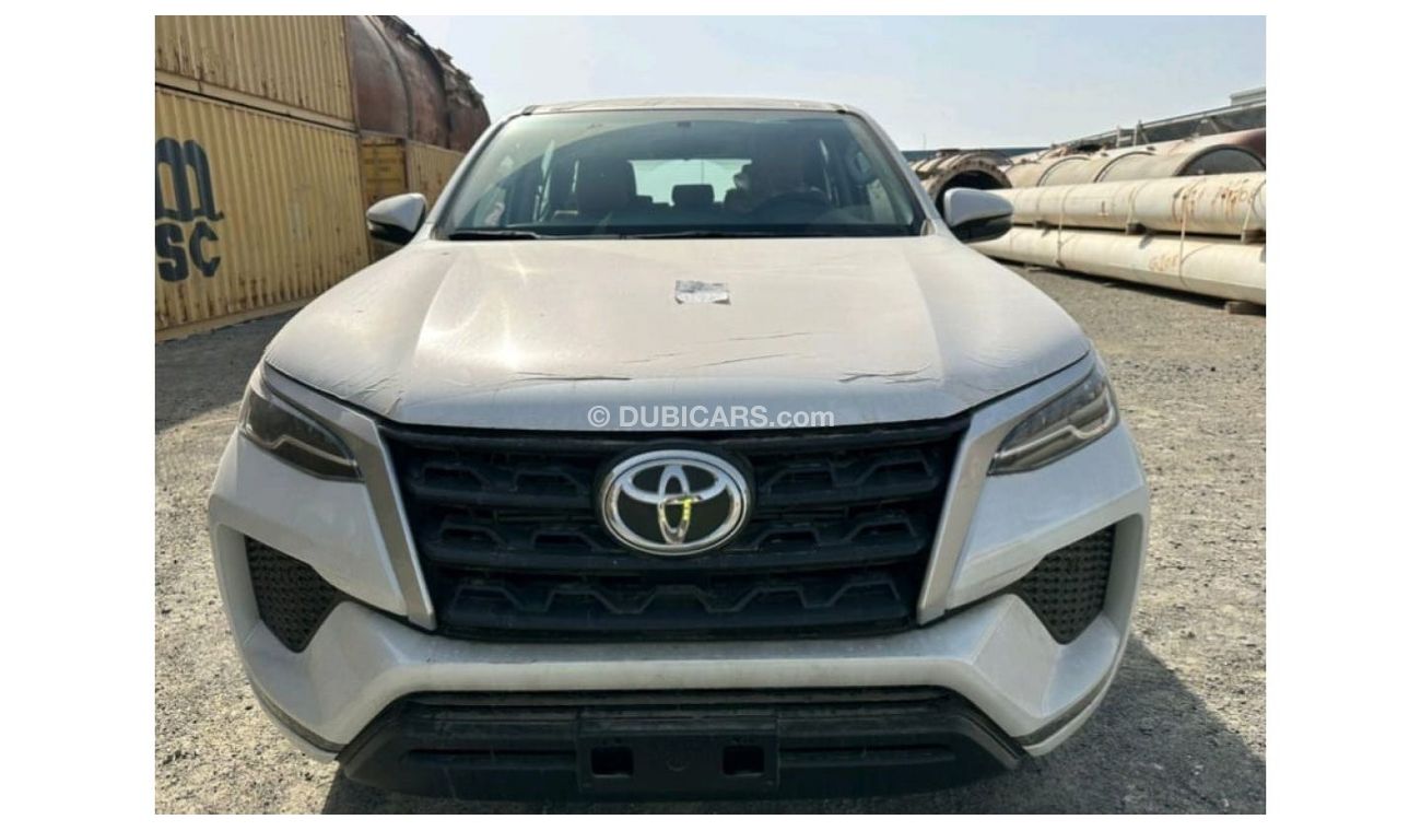 Toyota Fortuner TOYOTA FORTUNER 2.4L DIESEL A/T 4WD