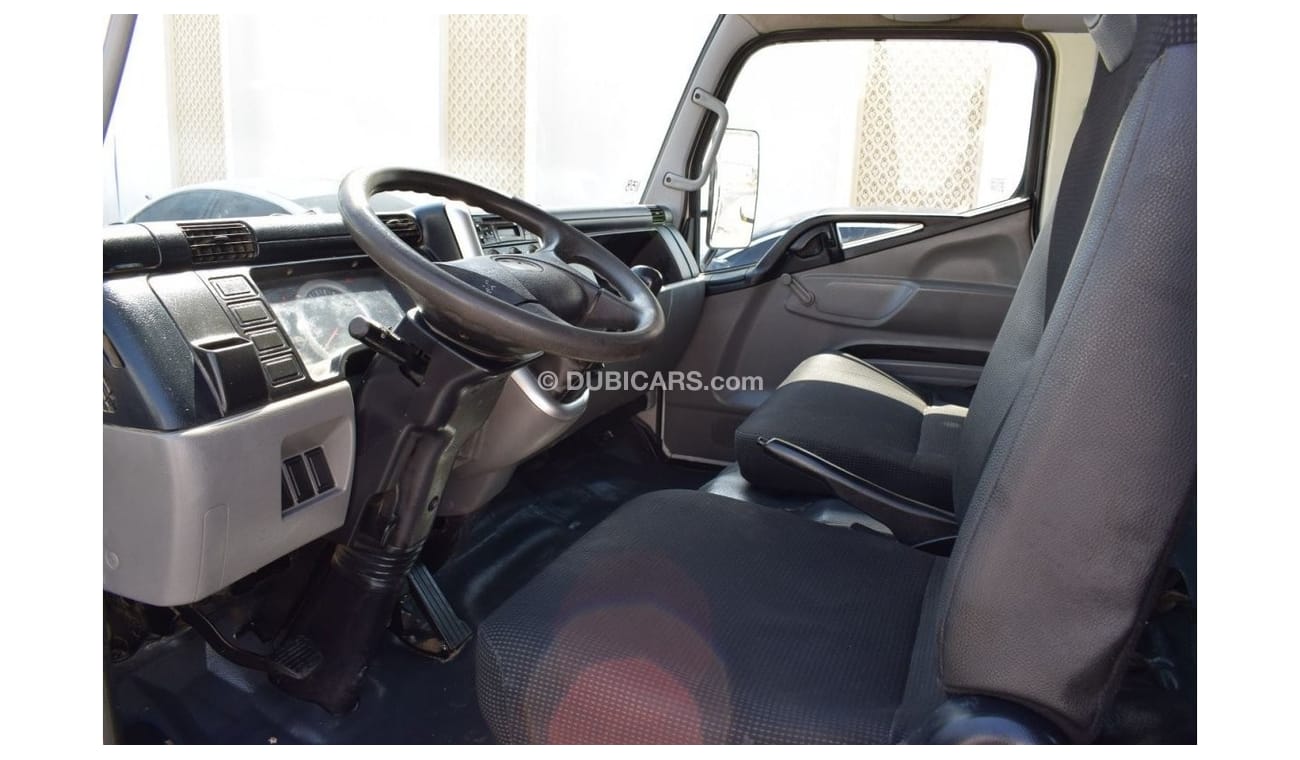 Mitsubishi Fuso Canter Mitsubishi Canter D/C pick up, model:2017. Excellent condition