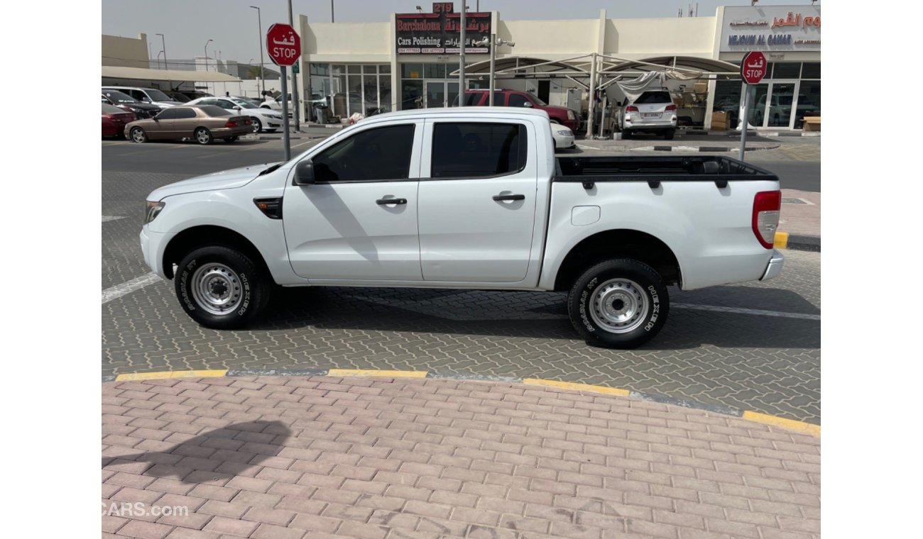 Ford Ranger 4*4 Ford Ranger 2015 model GCC - manual transmission