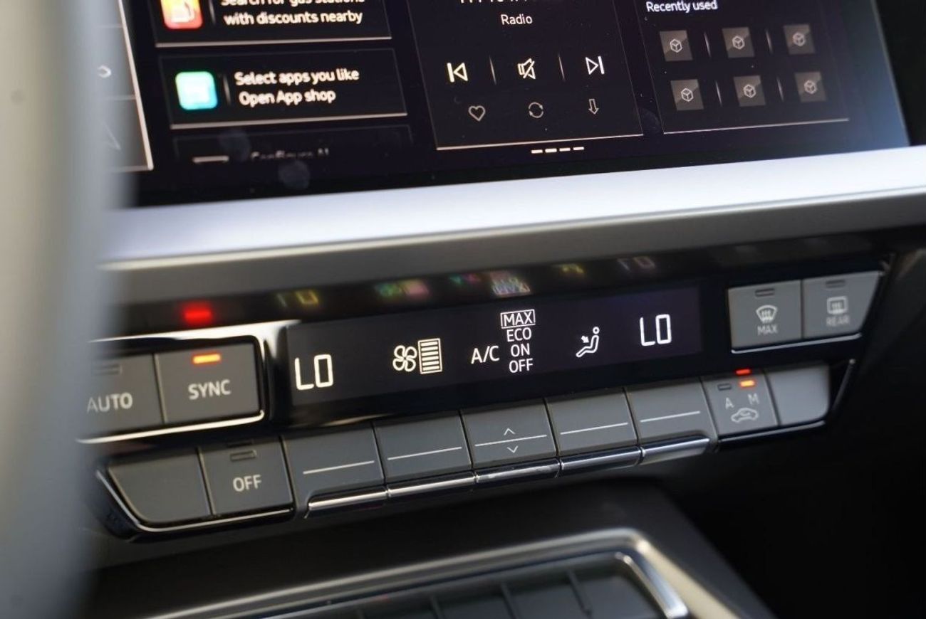 أودي A3 2024 Audi A3 Limousine 35 TFSI 1.4L 0Km