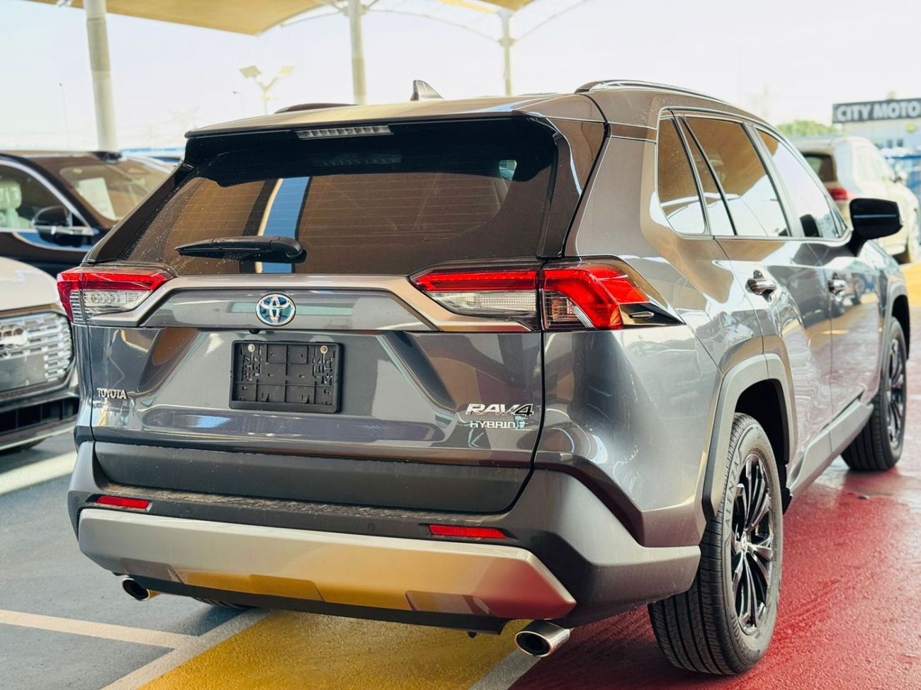 Toyota RAV4 Toyota RAV4 Hybrid 2024 2.5L