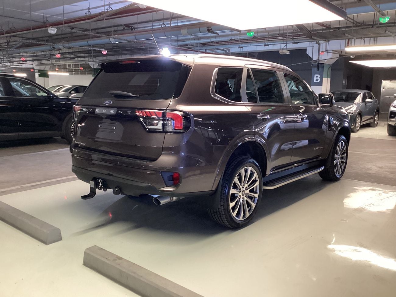 فورد ايفرست 2.3 LIMITED 4WD AUTO LTHR OFF ROAD 21ALW | شامل الضمان | 0 ﺪﻔﻋﺓ ﺃﻮﻟﻯ