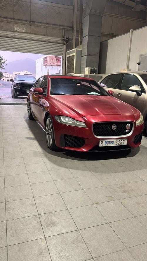 Jaguar XF
