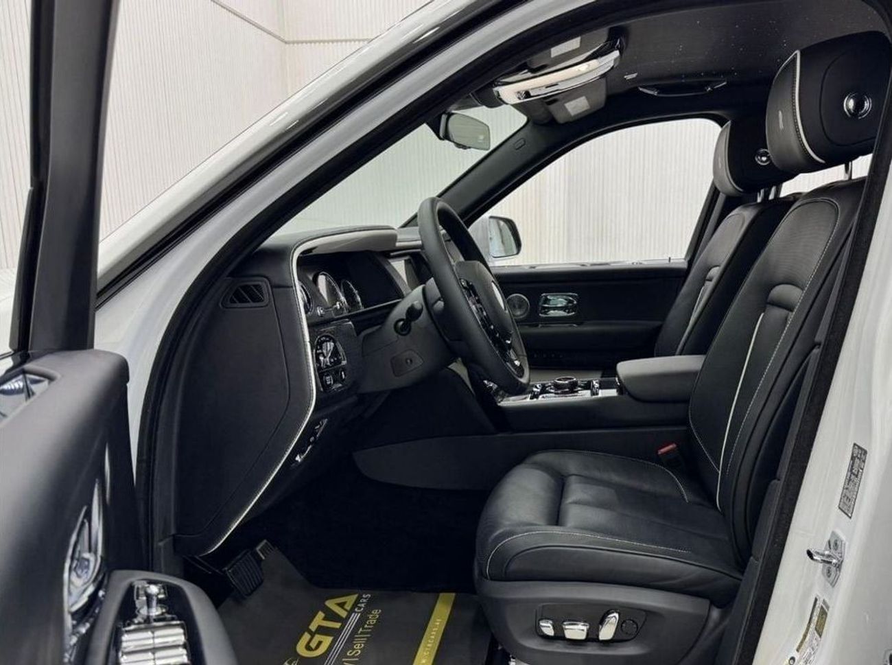 رولز رويس كولينان Black Badge 2024 Rolls Royce Cullinan Black Badge, Warranty, Carbon Fiber Package, Fully Loaded, Ver