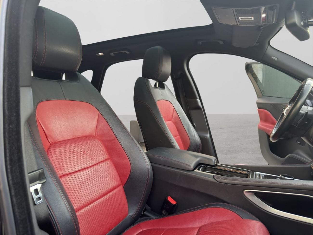 Jaguar F-PACE R-SPORT 2017 JAGUAR F-PACE R-SPORT | 3.0L V6 SUPERCHARGED