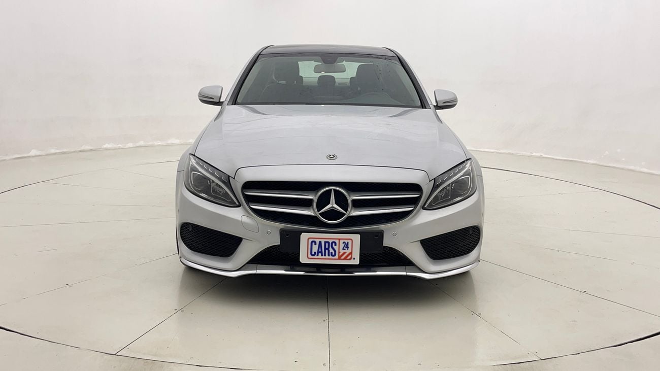 مرسيدس بنز C 200 AMG SPORT PACKAGE 2 | بدون دفعة مقدمة | اختبار القيادة في المنزل