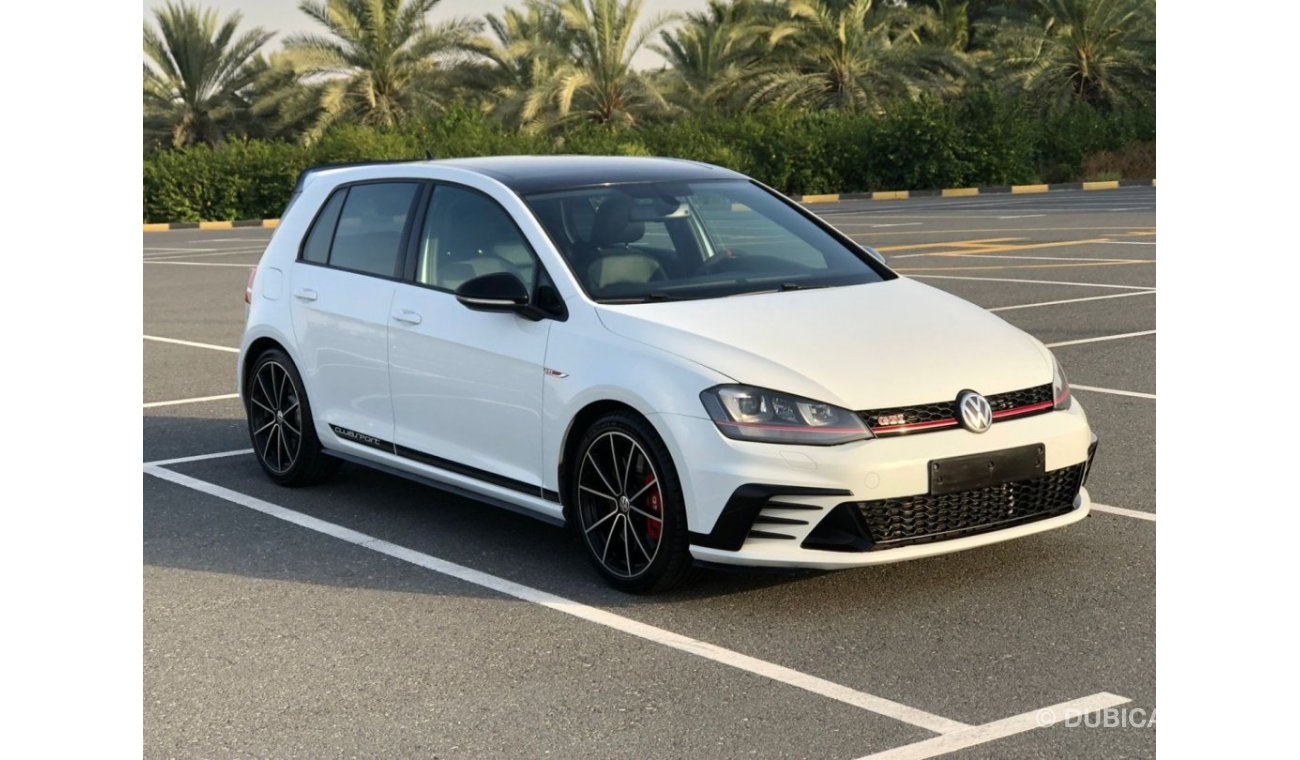 Volkswagen Golf GTI Gcc