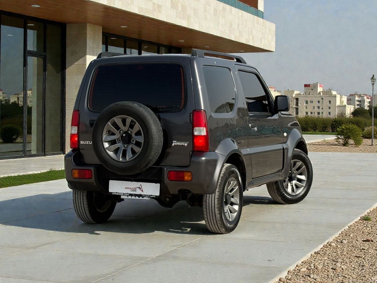 سوزوكي جيمني JIMNY GLX MT | 1.3L I4 – 85 BHP | 2016 | GCC SPECS