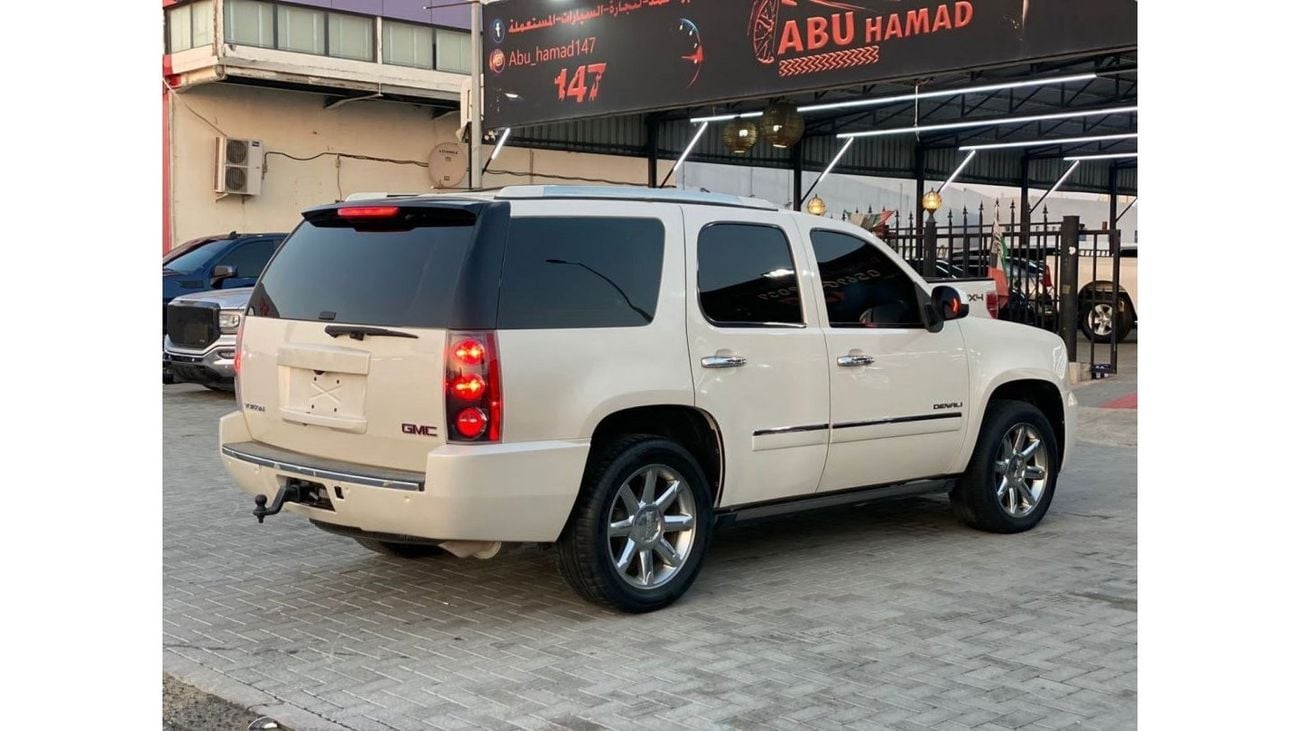 GMC Yukon Denali