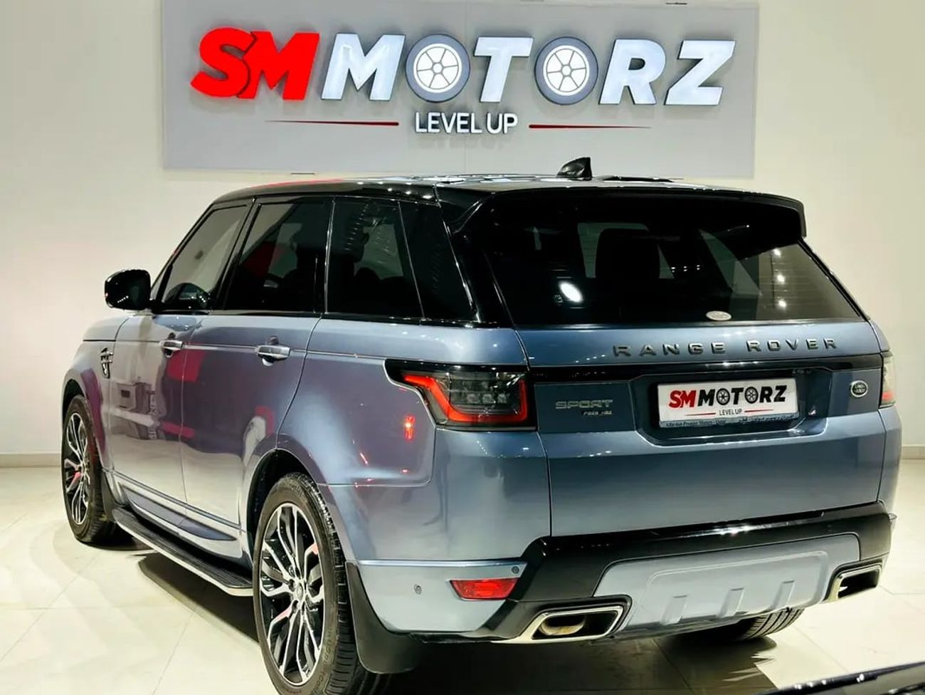 Land Rover Range Rover Sport Autobiography Dynamic P525 5.0L RANGE ROVER SPORTS V8 SUPERCHARGED P525 HSE GCC UNDER AGENCY WARRANT