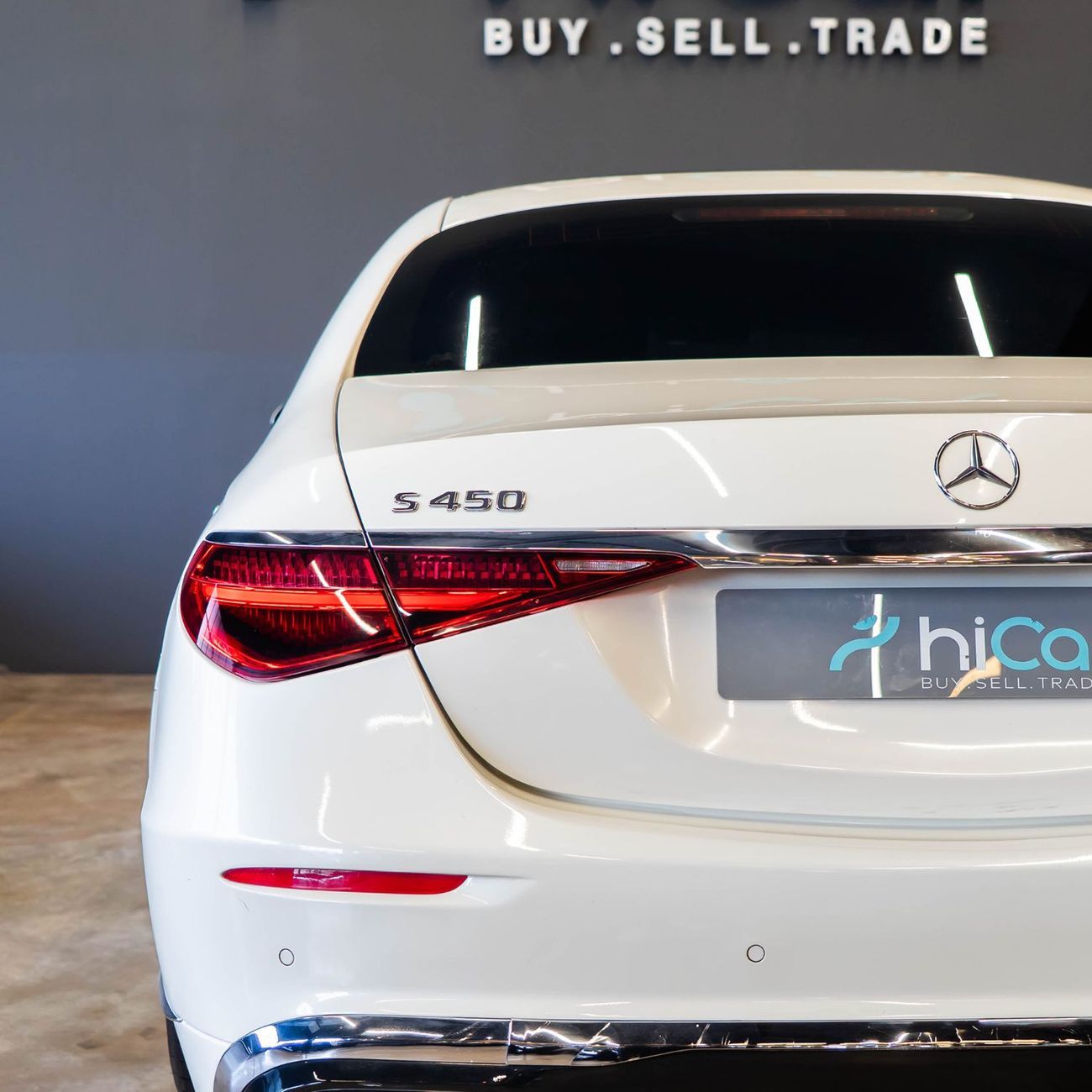 Mercedes Benz S450 4M 3.0L (367 HP) AED 3,928 P.M • 0% Downpayment • Mercedes-Benz S 450 AMG  • 1 Year Warranty