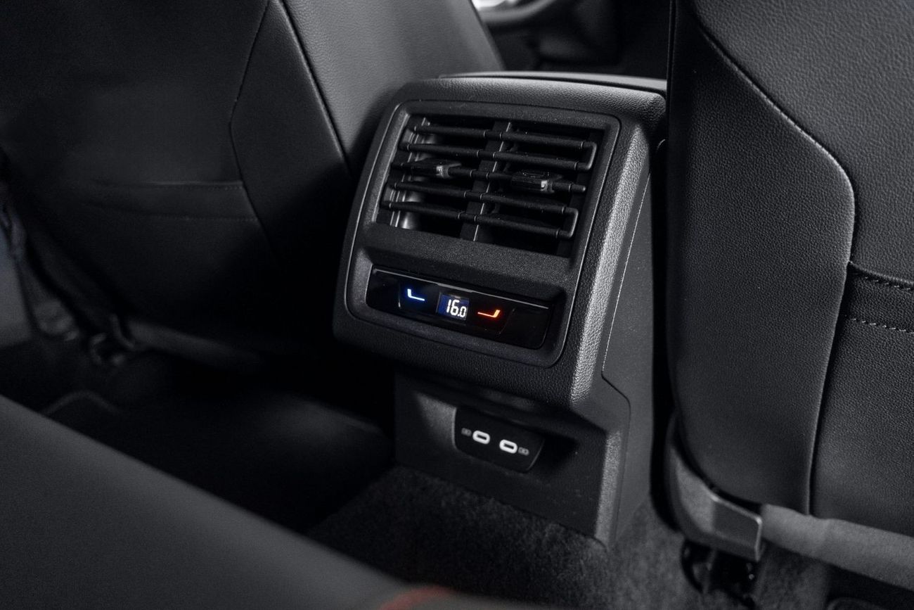 Volkswagen Golf GTI P2